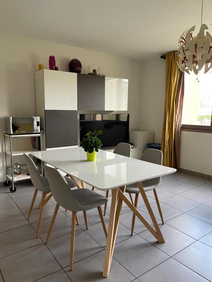 Appartement T3 Sur L'Esplanade De L'Europe Montpellier Eksteriør bilde